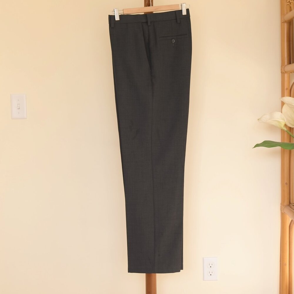 Haggar NEW Men's Gray Flat-Front Dress Pants 36X32